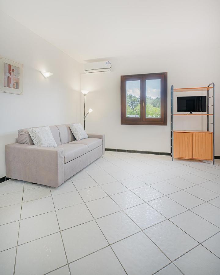 Ambra Holiday Rooms San Teodoro  Luaran gambar