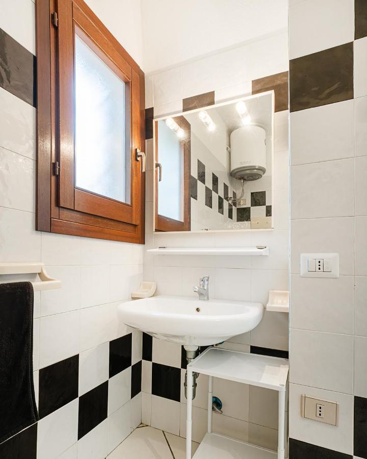 Ambra Holiday Rooms San Teodoro  Luaran gambar
