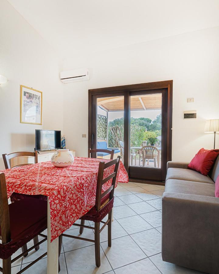 Ambra Holiday Rooms San Teodoro  Luaran gambar